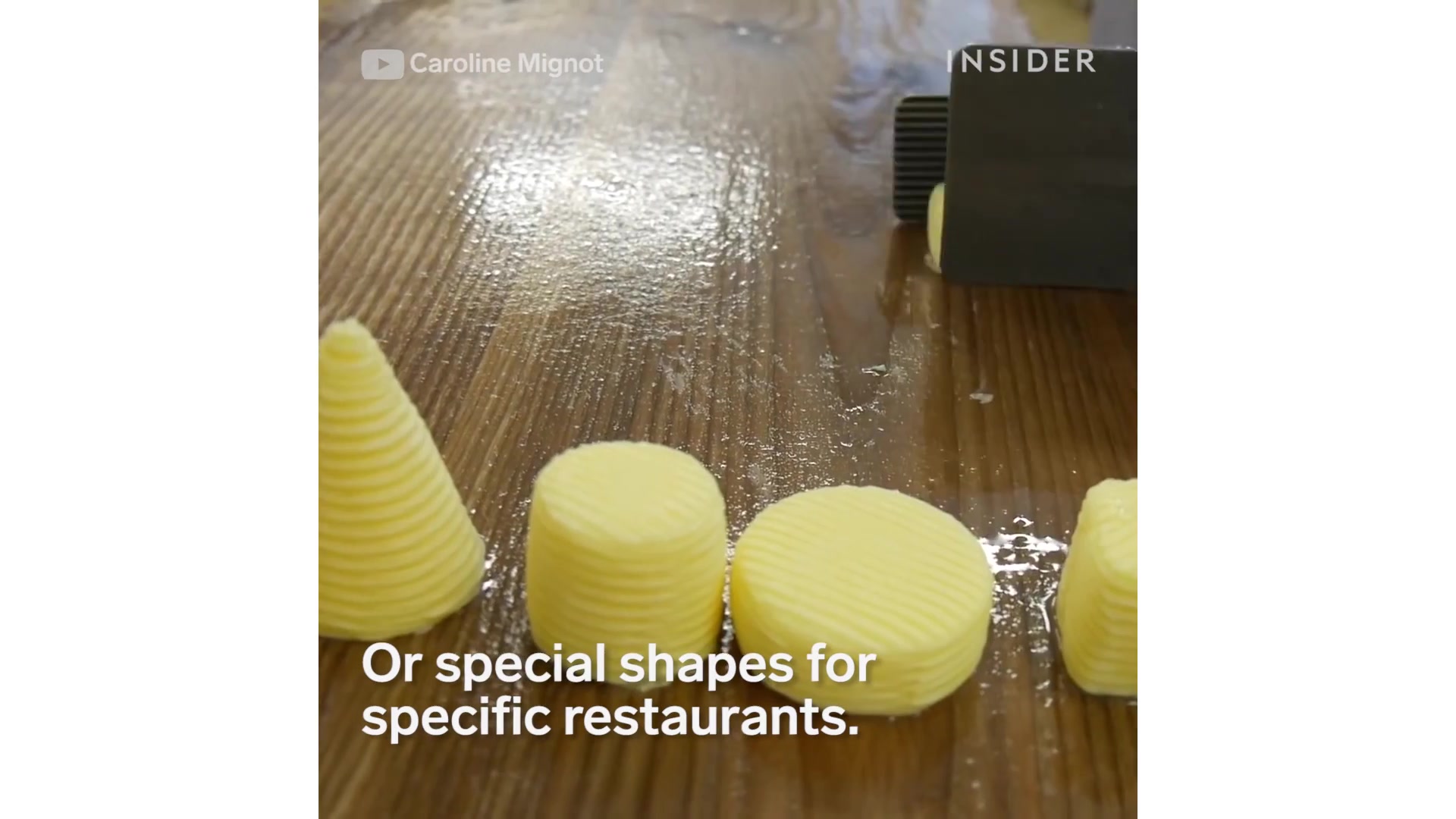 A static image of the buttermilk being drained from the butter.