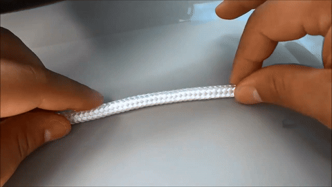 Shows the creation of the loop with the rope end positioned correctly.